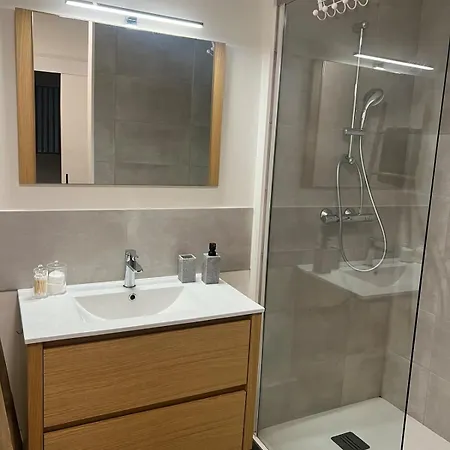 Elegant فالنسيان